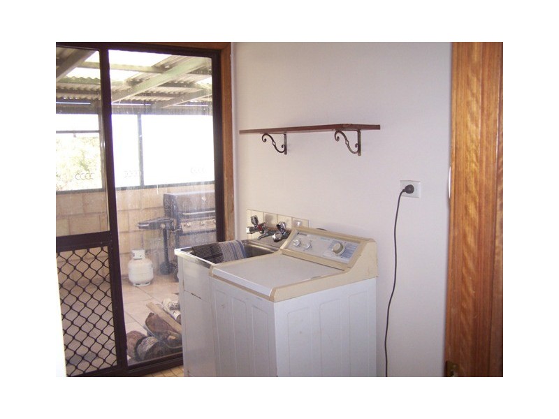 466 Company Road, Greenough WA 6532