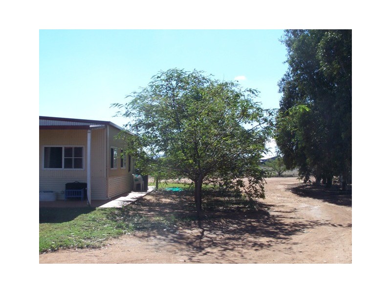 5 Hill River Way, Moonyoonooka WA 6532