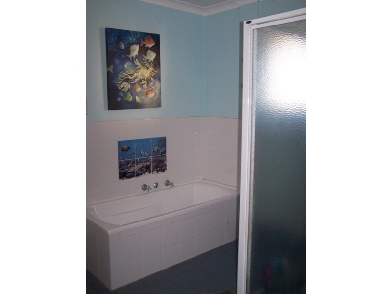 5 Hill River Way, Moonyoonooka WA 6532