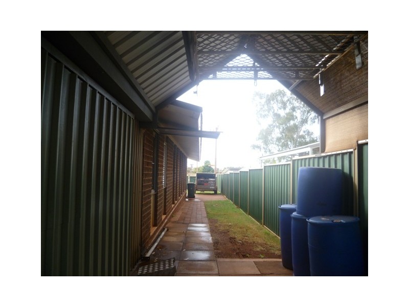 6 Brown Street, Newman WA 6753