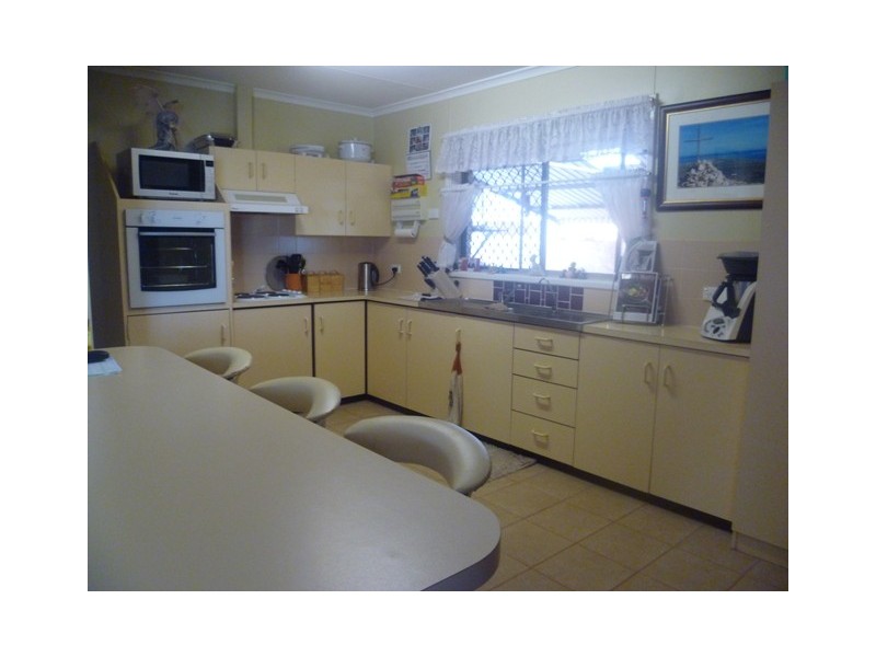 6 Brown Street, Newman WA 6753