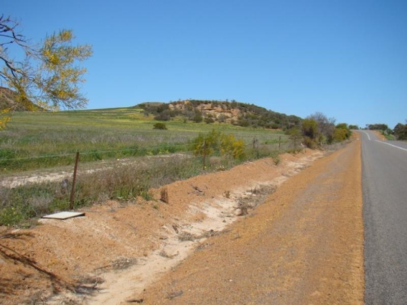 Lot 108 Chapman Valley Road, Narra Tarra WA 6532