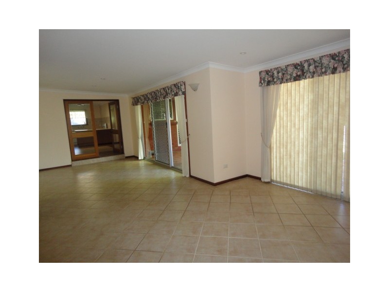 6 GREEN STREET, Bluff Point WA 6530