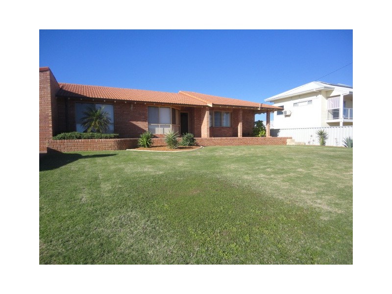 133 Glendinning Road, Tarcoola Beach WA 6530