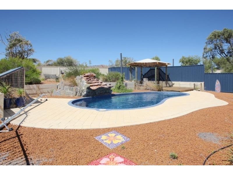 216 COOPER STREET, Waggrakine WA 6530