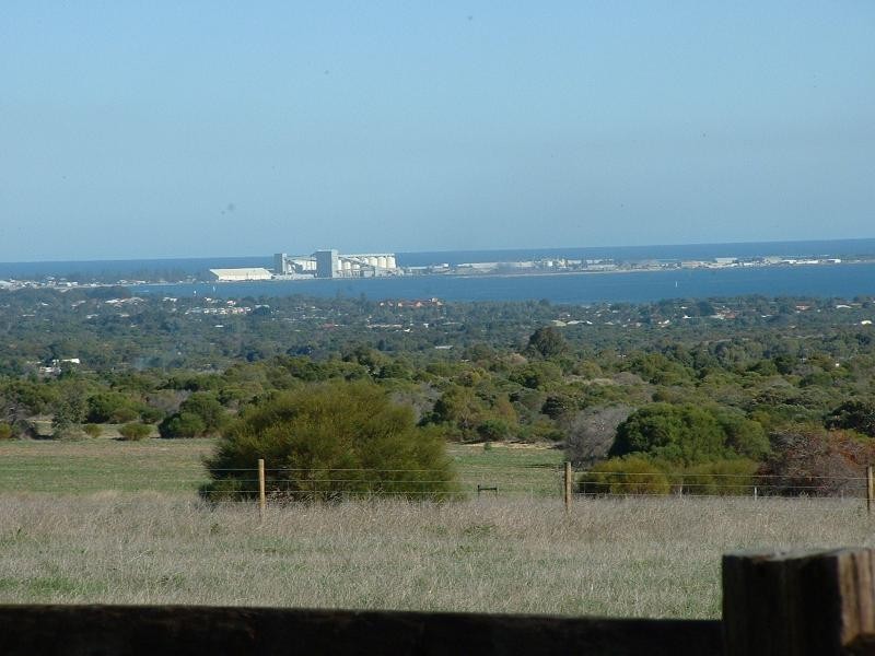 216 COOPER STREET, Waggrakine WA 6530