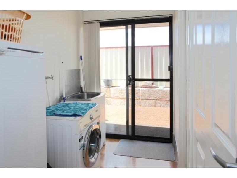 45 WAVE CREST CIRCLE, Drummond Cove WA 6532