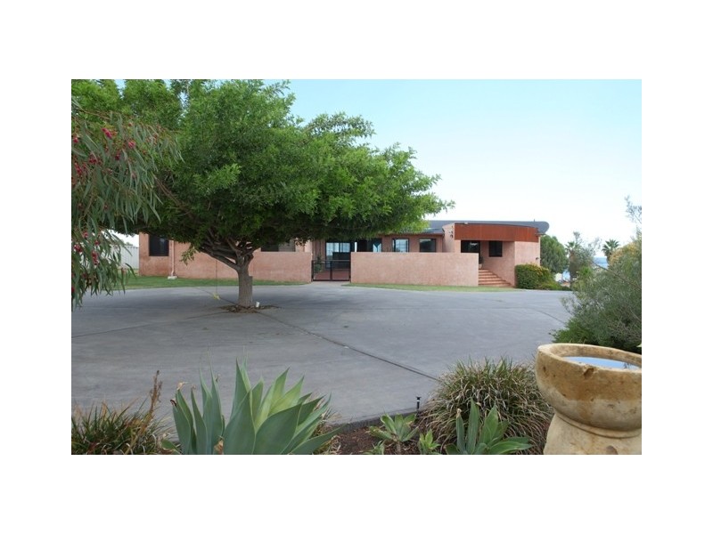 237 Ocean Drive, Port Denison WA 6525