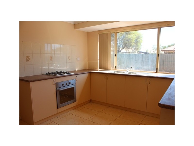 1 Knox Way, Newman WA 6753
