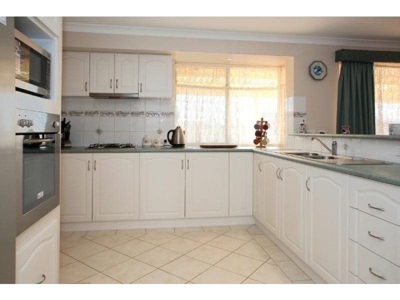 4 Catspaw Court, Strathalbyn WA 6530