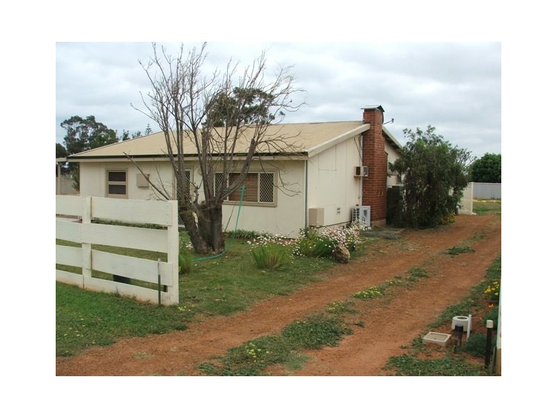 257A Fourth Street, Wonthella WA 6530
