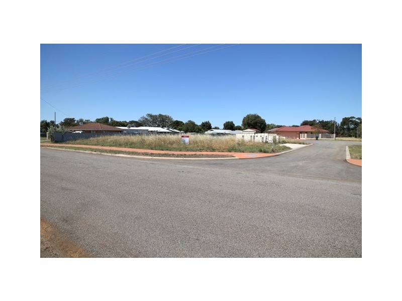 50 Padbury Road, Walkaway WA 6528