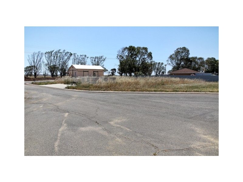 50 Padbury Road, Walkaway WA 6528