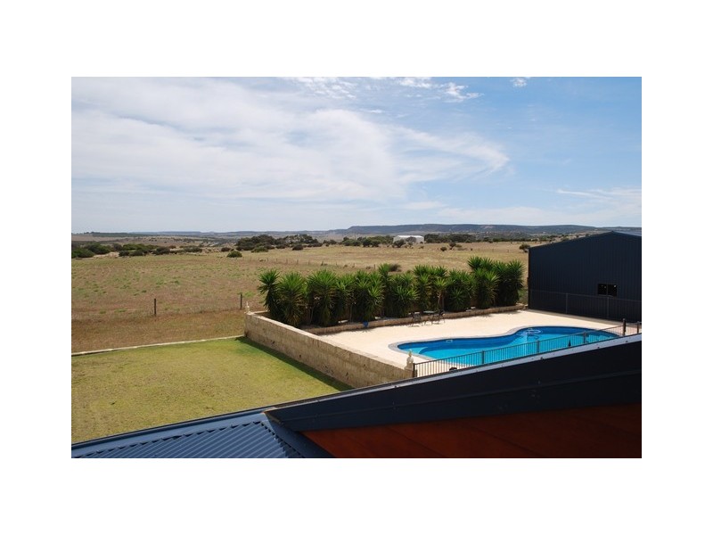 5 Eliza Shaw Drive, White Peak WA 6532