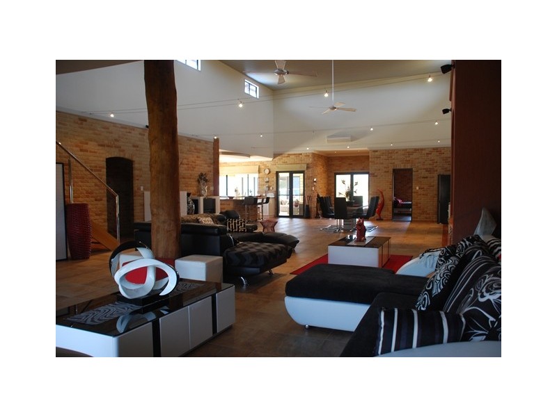 5 Eliza Shaw Drive, White Peak WA 6532