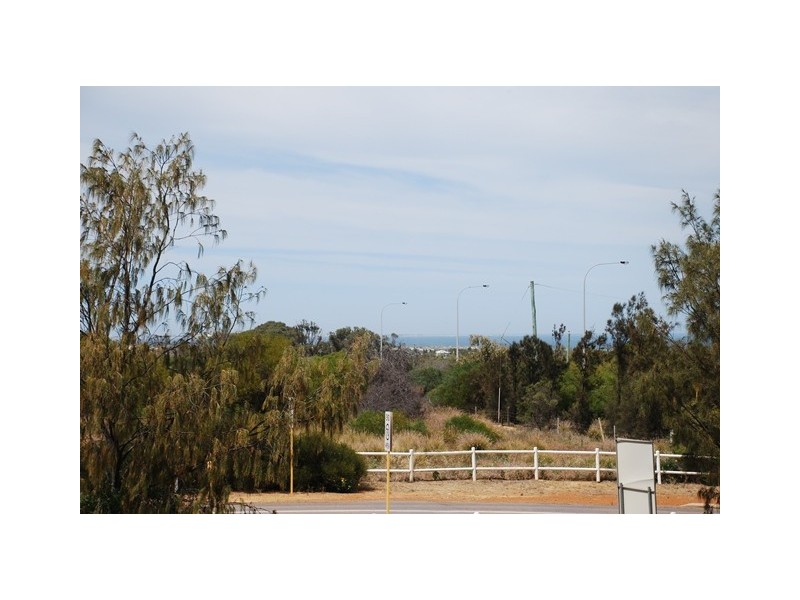 5 Eliza Shaw Drive, White Peak WA 6532