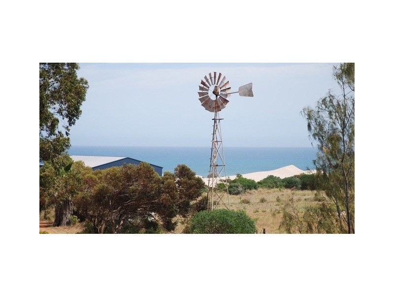 5 Eliza Shaw Drive, White Peak WA 6532