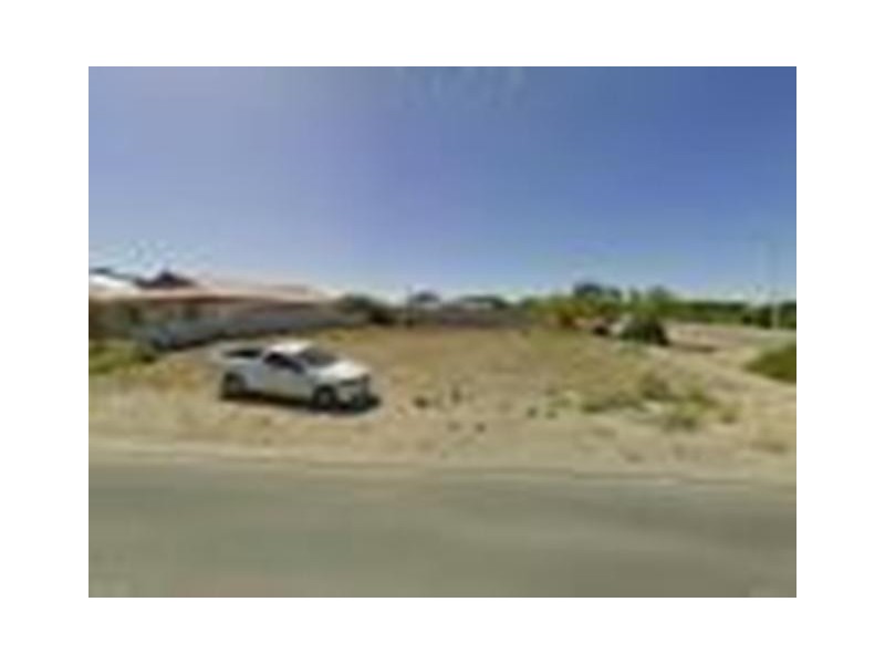 2 Bellimos Drive, Wandina WA 6530