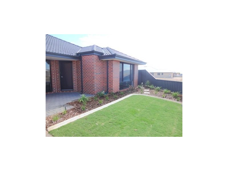 12 Waterwitch Outlook, Wandina WA 6530