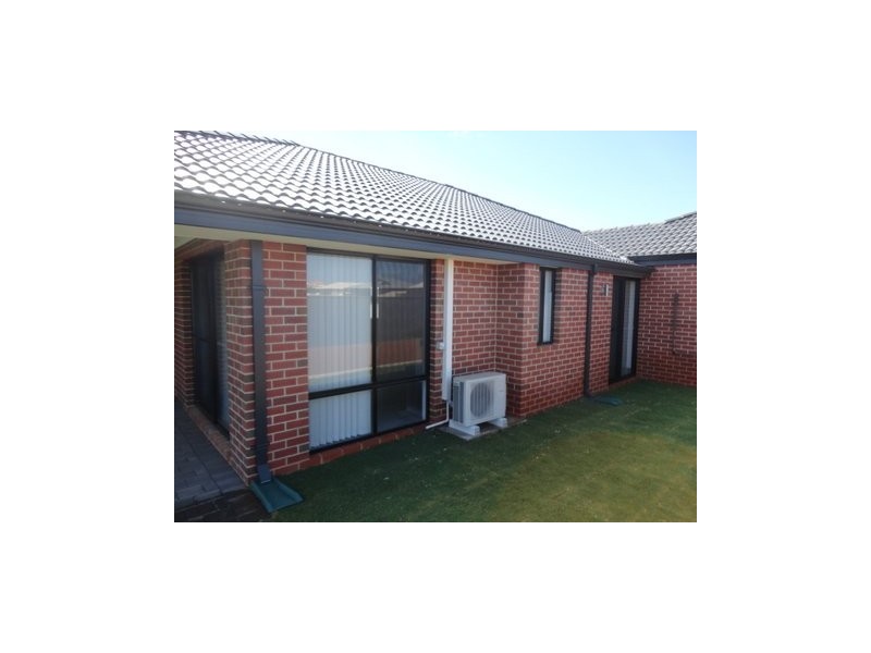 12 Waterwitch Outlook, Wandina WA 6530