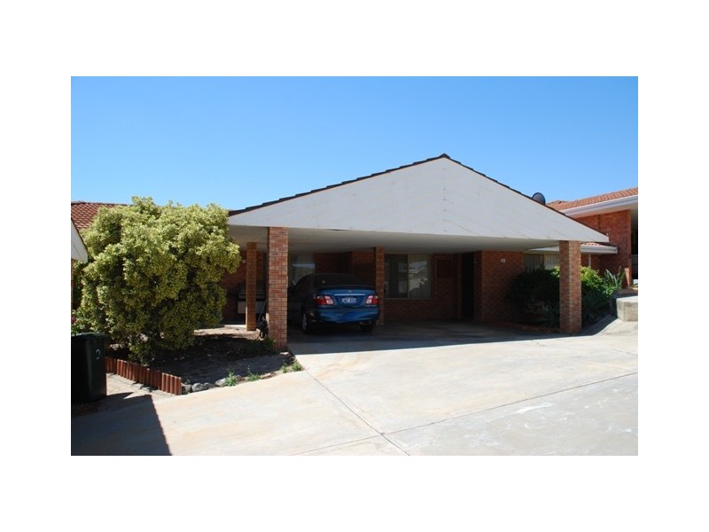 3/61 Waldeck Street, Geraldton WA 6530