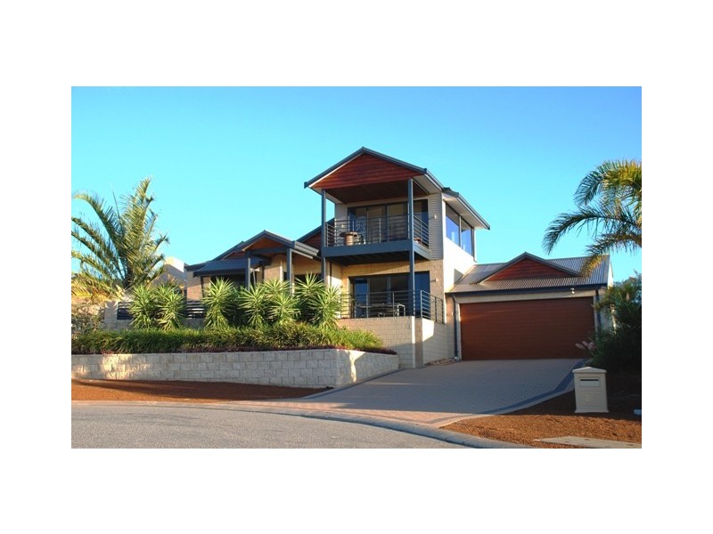 24 Pelican Rise, Wandina WA 6530