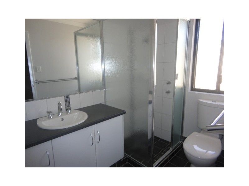 10 Mandalay Loop, Wandina WA 6530