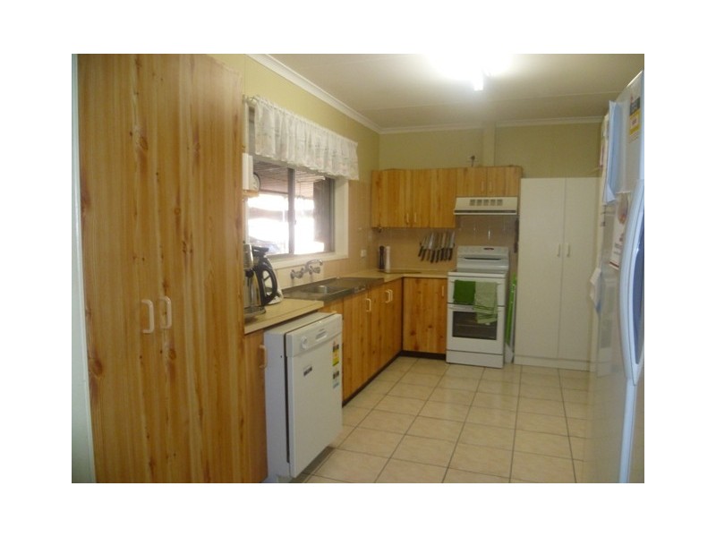 8 Nanba Street, Newman WA 6753