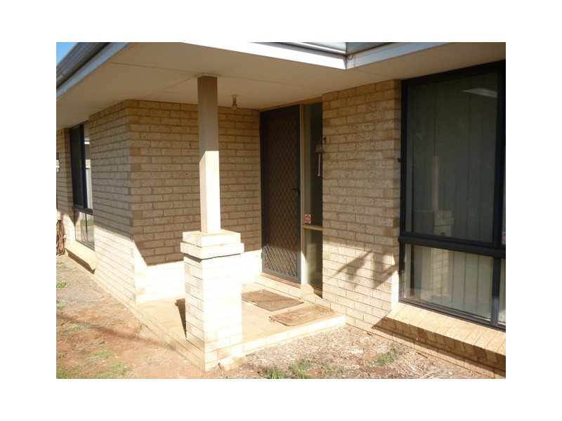 3/285 Fifth Street, Wonthella WA 6530