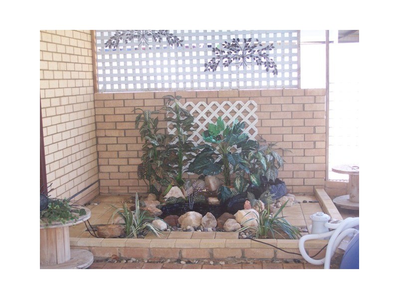 212 Chapman Valley Road, Waggrakine WA 6530