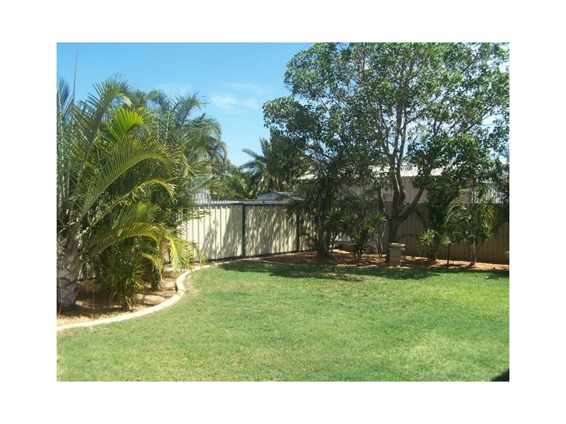 212 Chapman Valley Road, Waggrakine WA 6530