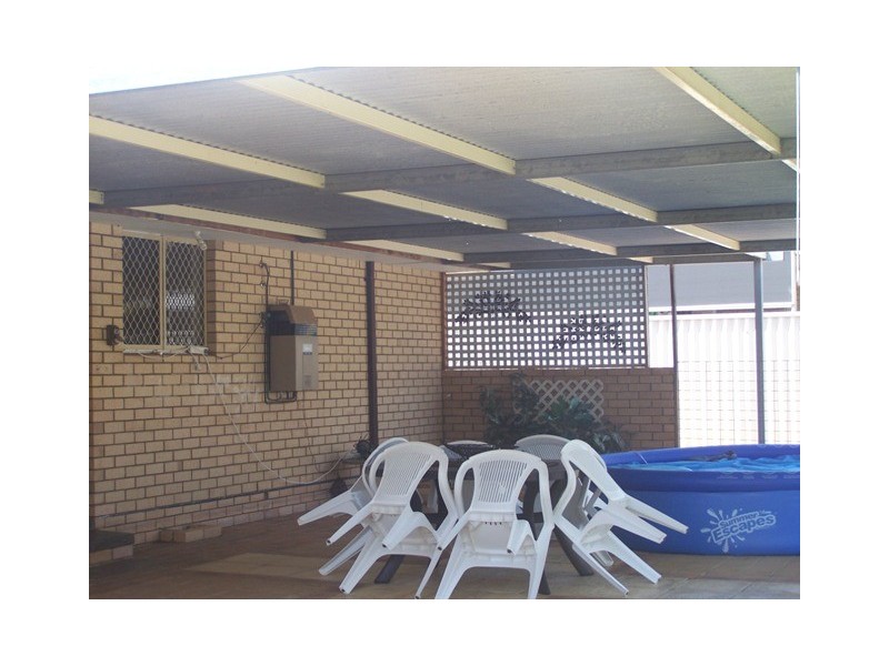 212 Chapman Valley Road, Waggrakine WA 6530