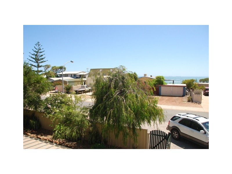 60 Hillview Drive, Drummond Cove WA 6532