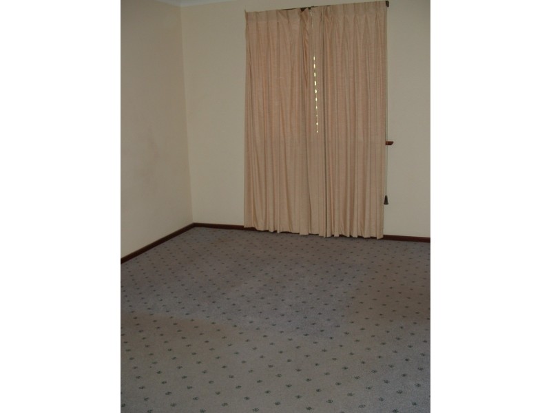 7 Albert Street, Geraldton WA 6530