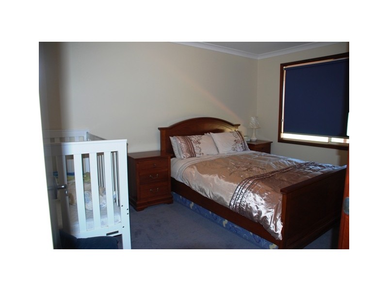 7 Polwarth Parade, Deepdale WA 6532