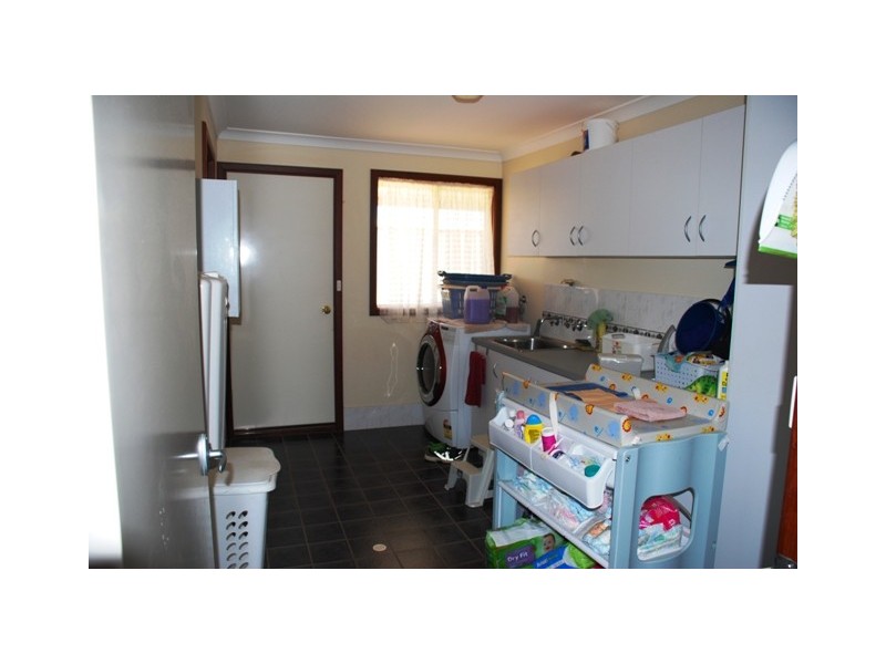 7 Polwarth Parade, Deepdale WA 6532