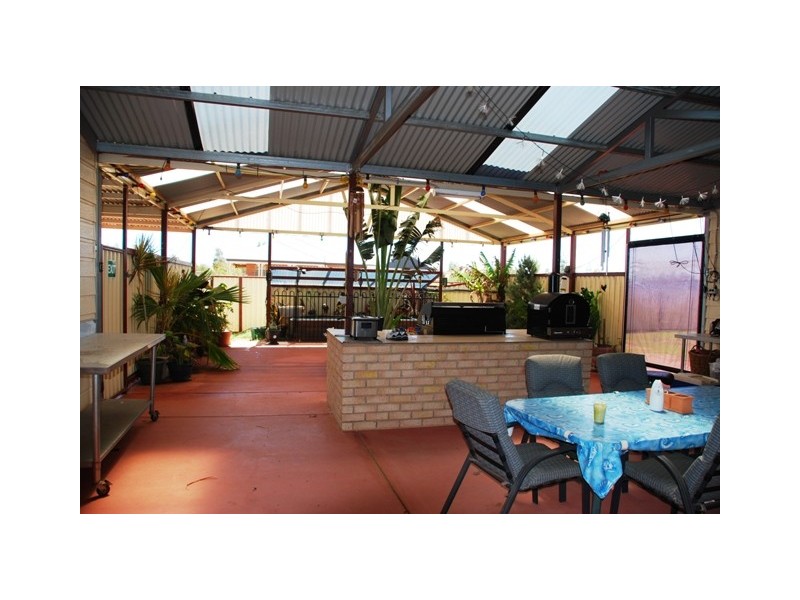 7 Polwarth Parade, Deepdale WA 6532