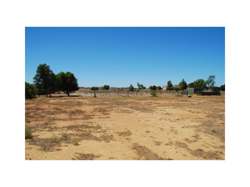 7 Polwarth Parade, Deepdale WA 6532