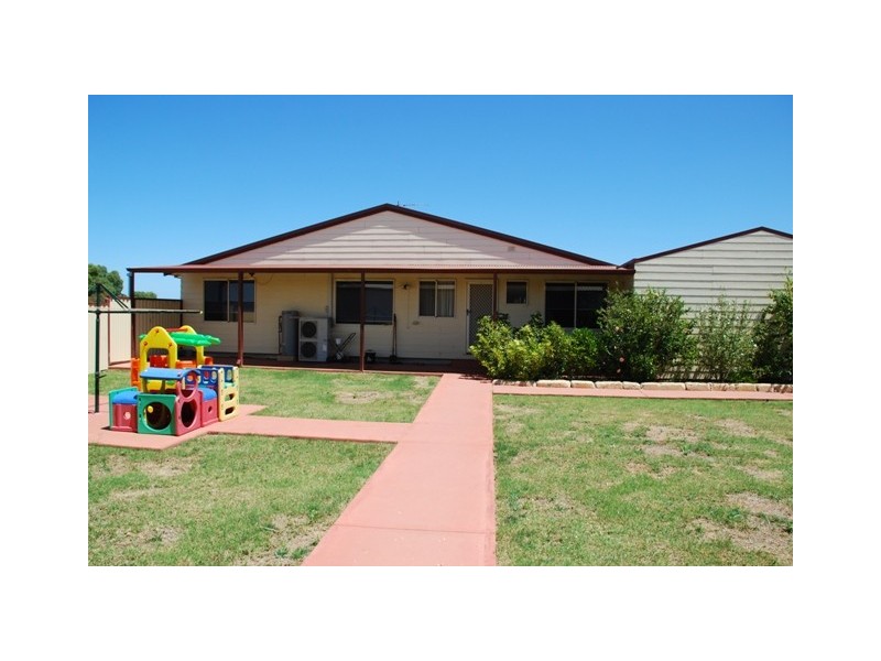 7 Polwarth Parade, Deepdale WA 6532