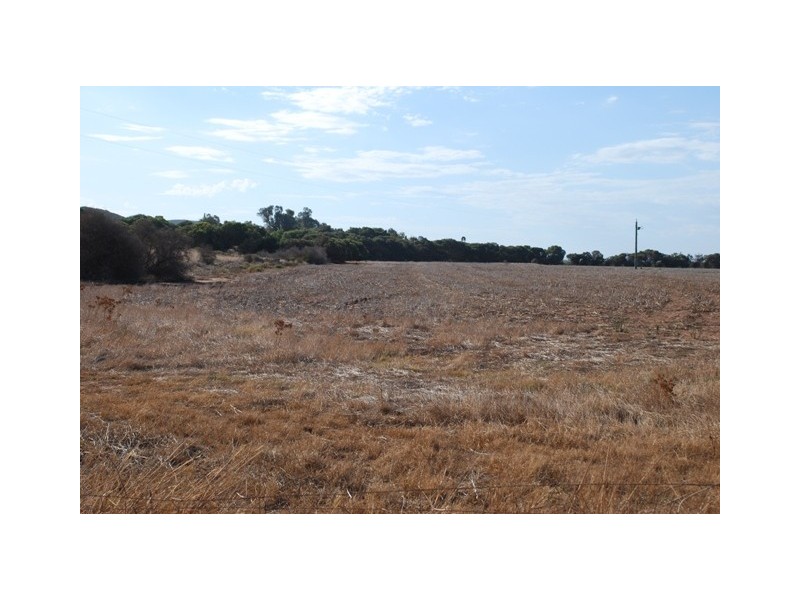 201 Company Road, Greenough WA 6532