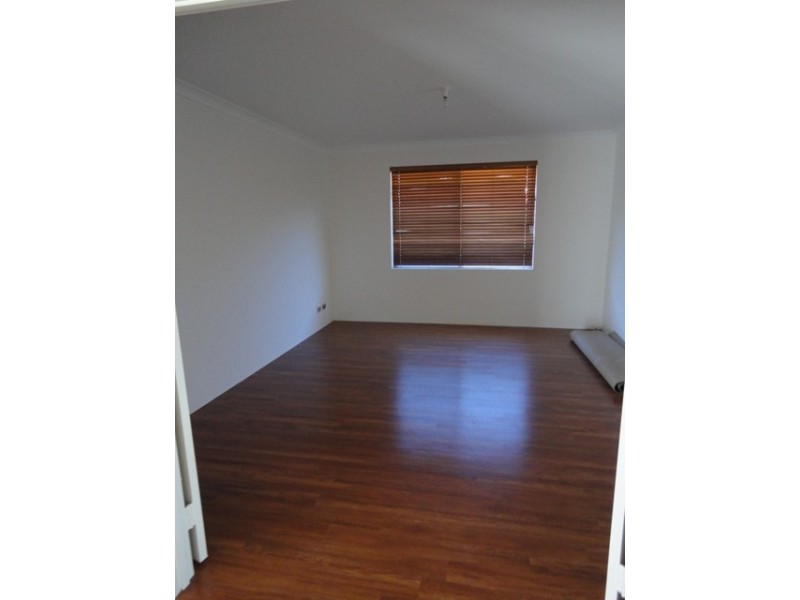 3 Winward Way, Drummond Cove WA 6532