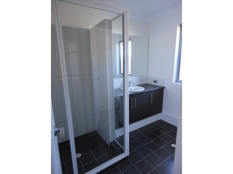 3 Winward Way, Drummond Cove WA 6532