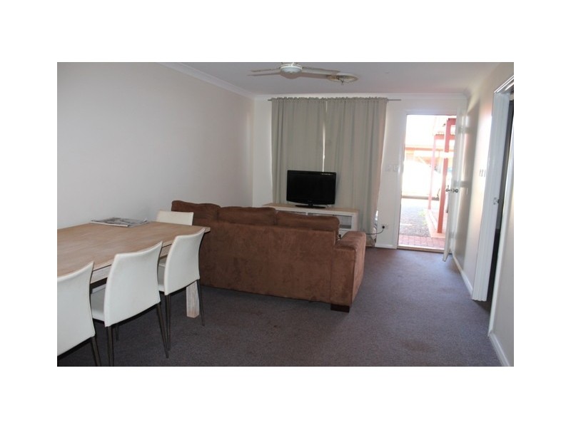 11/1 Cowra Drive, Newman WA 6753