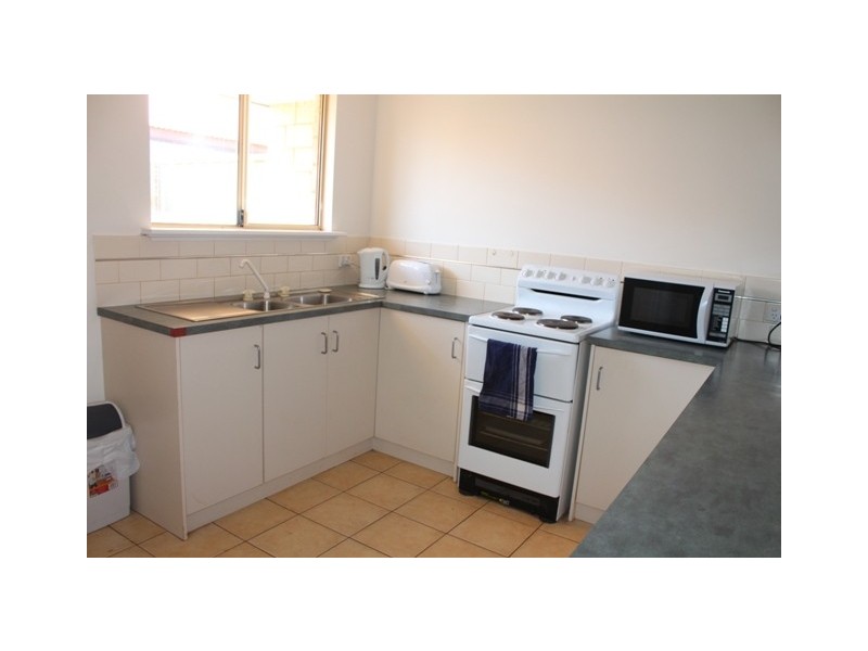 11/1 Cowra Drive, Newman WA 6753