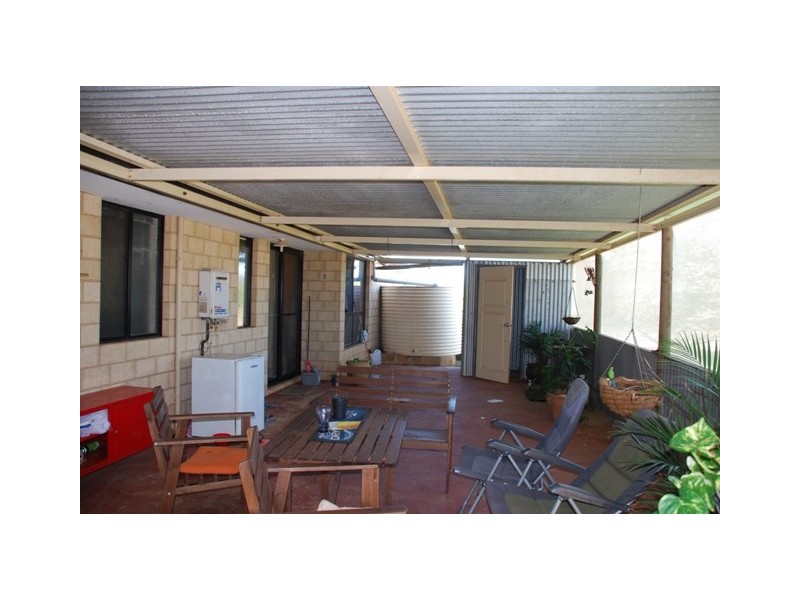 12 Hill River Way, Moonyoonooka WA 6532