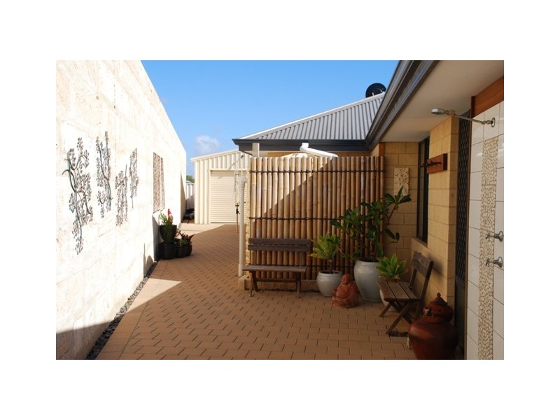 24 Pelican Rise, Wandina WA 6530