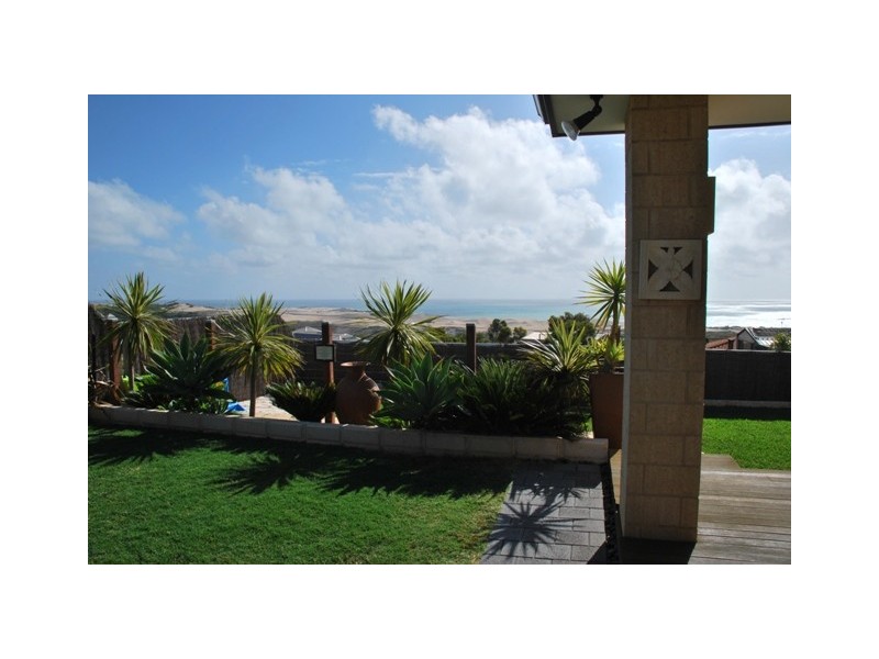 24 Pelican Rise, Wandina WA 6530