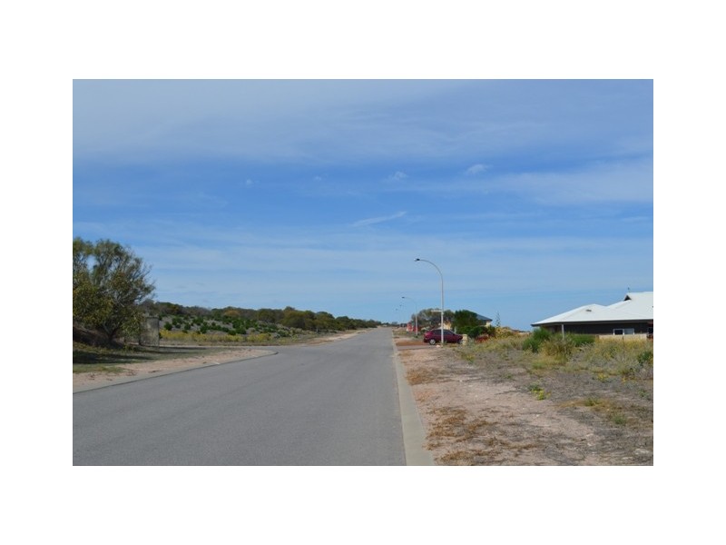 15 Evana Terrace, Wandina WA 6530