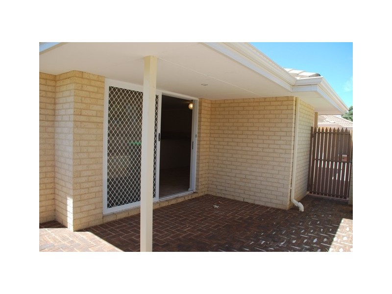 1/376 Chapman Road, Bluff Point WA 6530