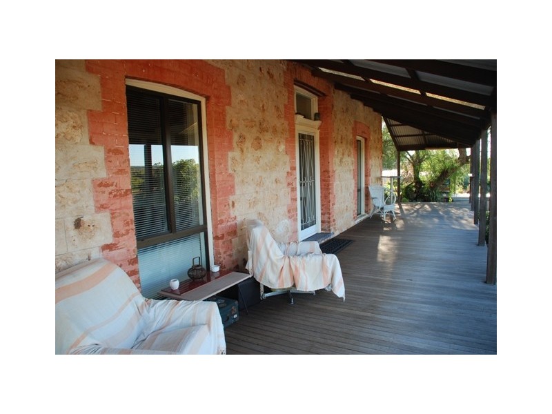 123 Phillips Road, Greenough WA 6532